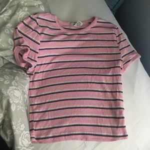 Light pink ribbed striped crop top